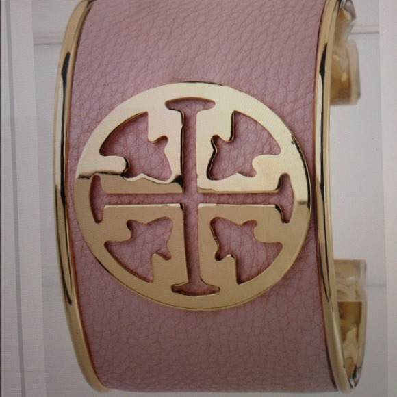 Bracelets - Picture 3 of 4