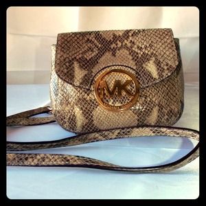 Authentic Micheal Kors Cross body bag