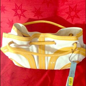 100% Vintage Leather Purse - Brand New