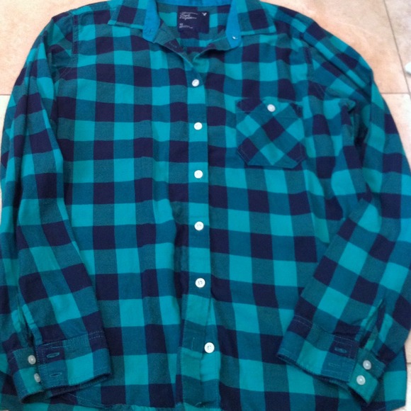 A&E flannel shirt
