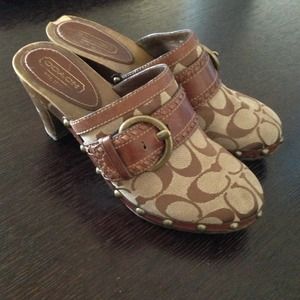 Almost new coach clog