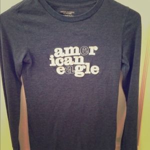 American eagle long sleeve shirt