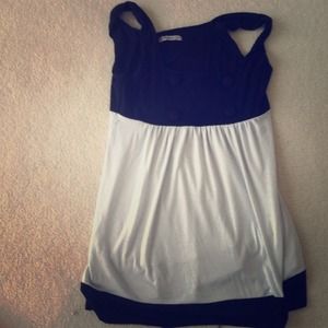 Bundled with leggings :)