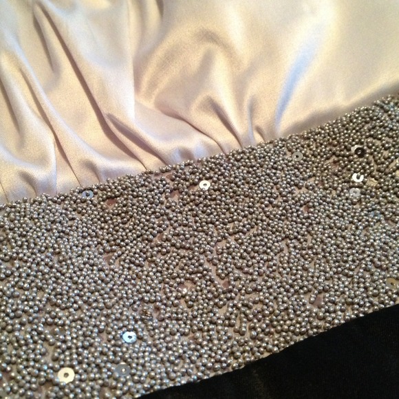 πHOST PICK 11/29π Black & Silver Prom Dress π - Picture 3 of 4