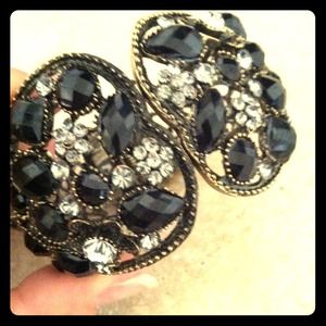 Fashion Costume Bracelet