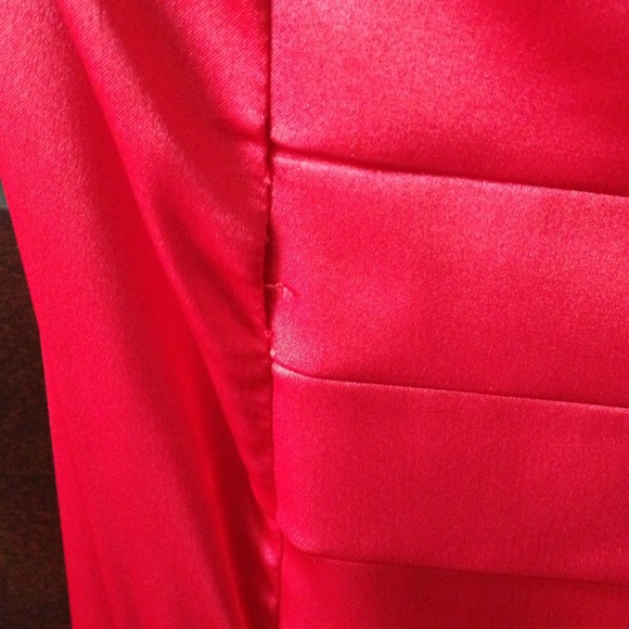 Sexy Red - Picture 2 of 2