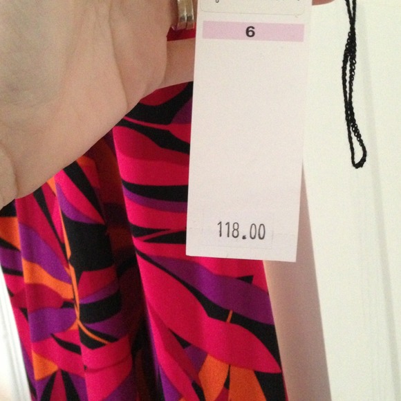 Gorgeous evening dress - Picture 2 of 2