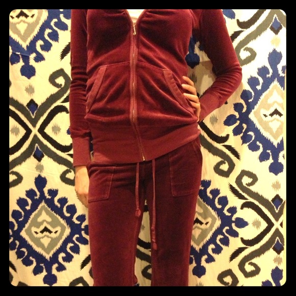 Authentic! Juicy couture sweat suit!!!