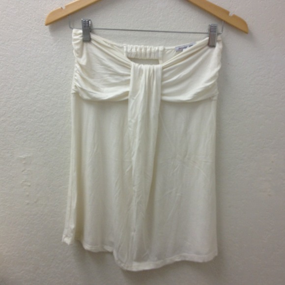 💢SOLD💢White draped strapless top