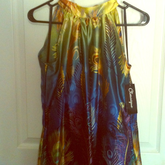 Classique knee-length dress