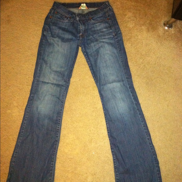 Lucky Jeans