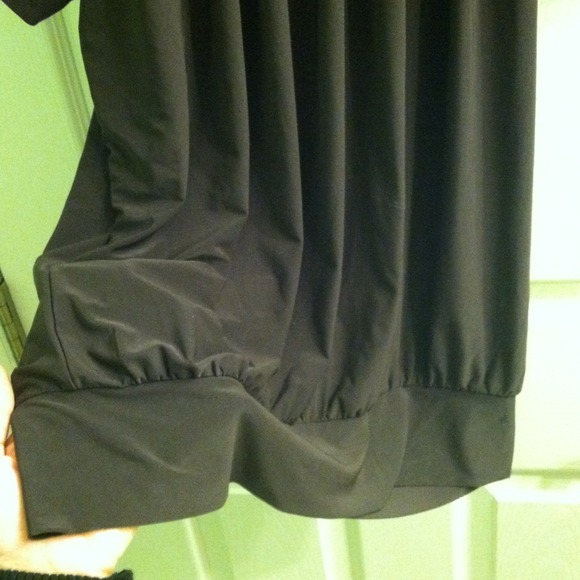 The Limited- Dark brown top - Picture 3 of 4