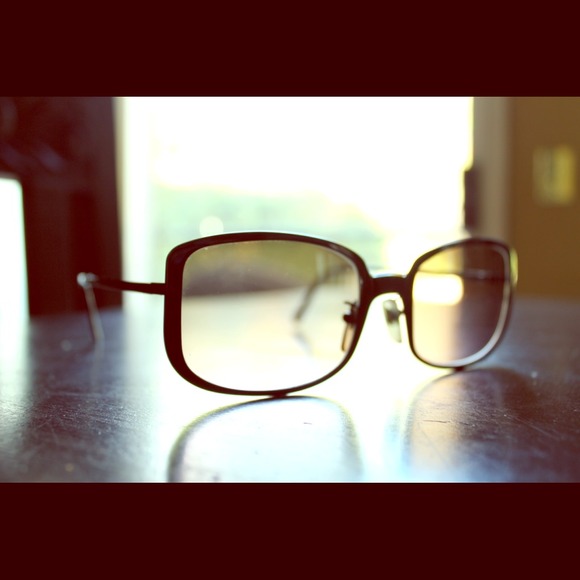 dg and others Accessories - DG glasses, Peach and green necklace!!!