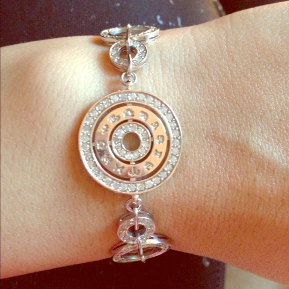 Bracelet - white metal and crystals