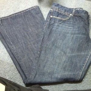 ❗❗TRADED❗❗American eagle real flare jeans