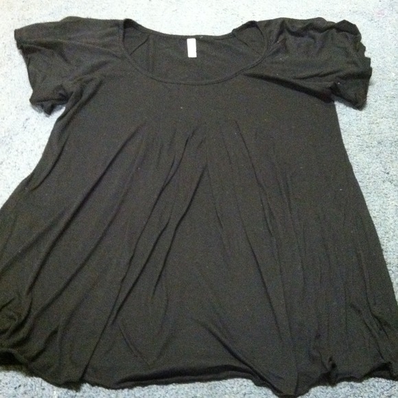 Xhilaration flowy top