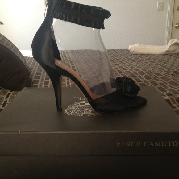 Vince Camuto