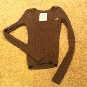 Hollister sweater