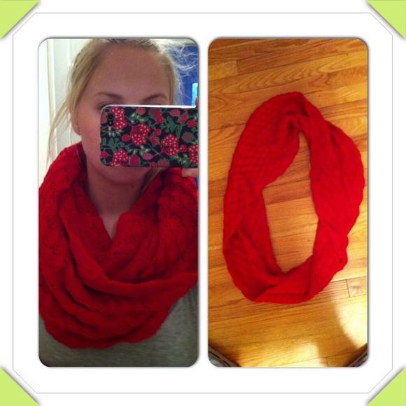 Red knit infinity scarf