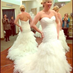 Wedding Dress! Never Worn, Designer: Watters