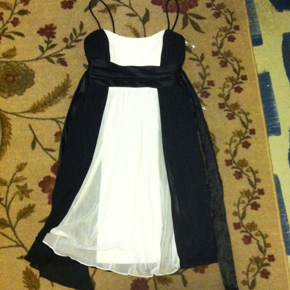 Black and white dress