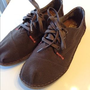❗❗SOLD...Men's Tom shoes