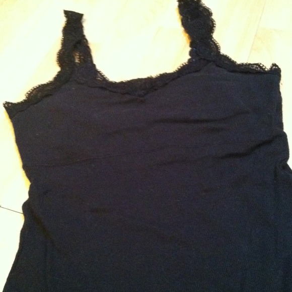 Black lilu tank with lace detail