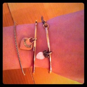 Bundled~Juicy Bangles