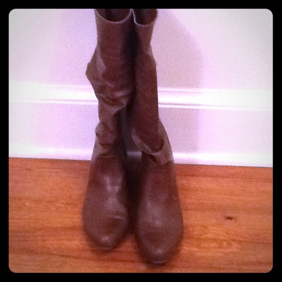 ****RESERVED until Wednesday**brown candies boots