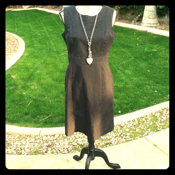 LBD Banana Republic