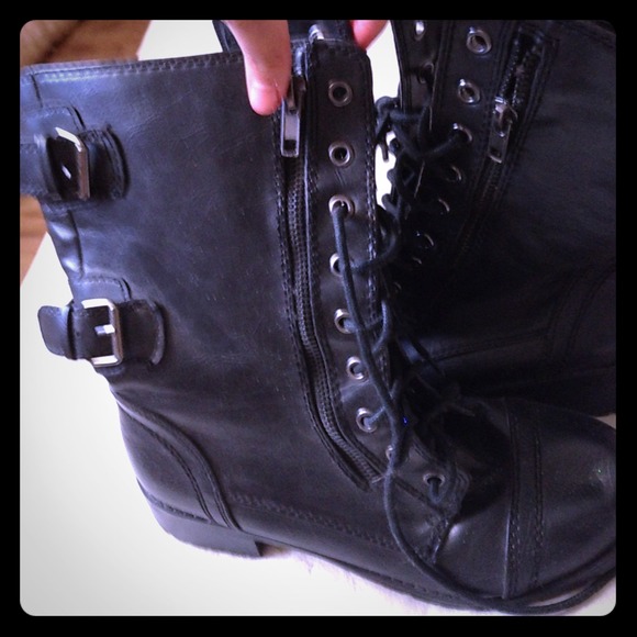 Boots, combat boots , army looking boots