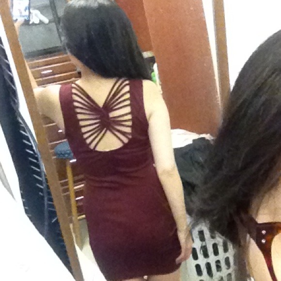 👶March For Babies! ❌SOLD! Dark red dress. - Picture 2 of 3