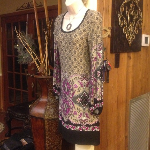 SOLD - Picture 2 of 4