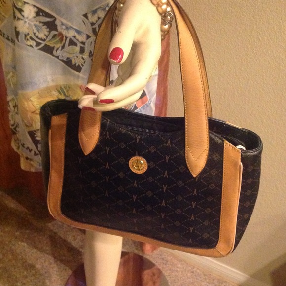 Authentic Misty Collections Handbag - Picture 4 of 4