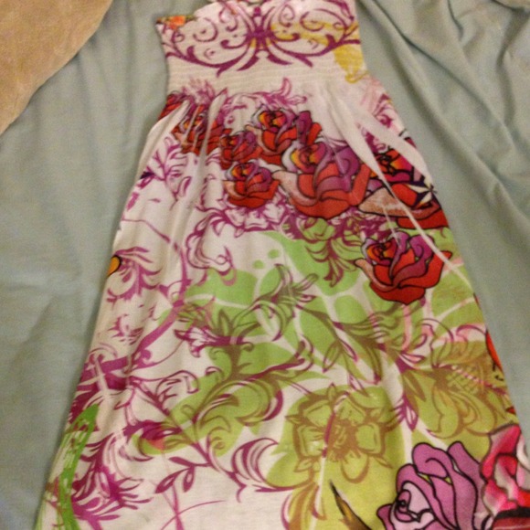 Very cute and unique design little summer dress!!!