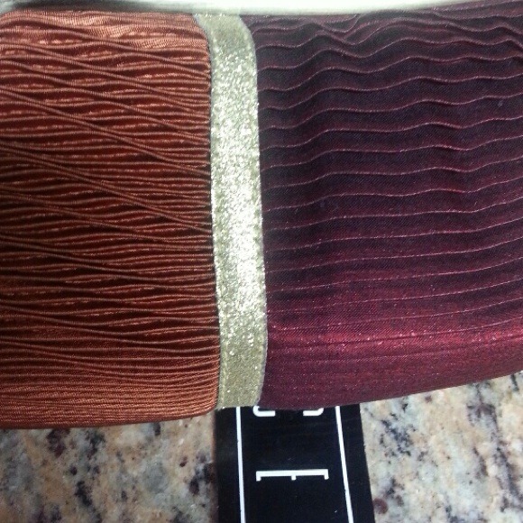 🔷Reduced🔷NWT C E M clutch - Picture 4 of 4