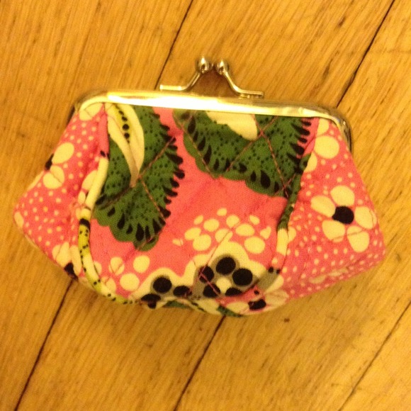 Very cute pink Vera Bradley coin purse!!!