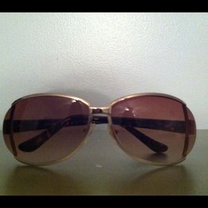 REDUCED🌟BCBG Max Azria Sunglasses