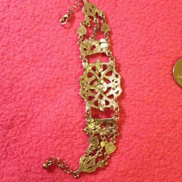 Silver chain bracelet with baby blue rhinestones - Picture 4 of 4