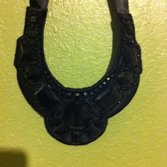 Necklace - Picture 2 of 4