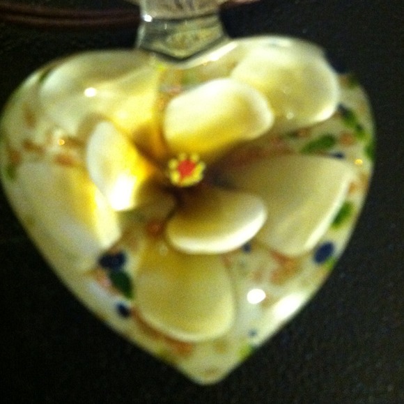 Country Blossom Glass Pendant