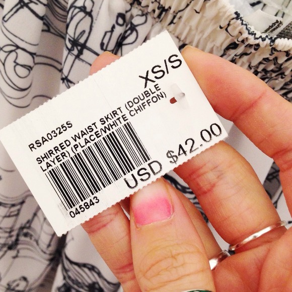 American Apparel chiffon skirt - Picture 2 of 4