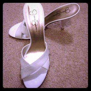 Jessica Simpson patent white. Size 10 NEW