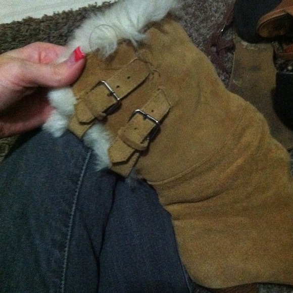 Size 6 Colin stuart boots from Victoria's Secret!