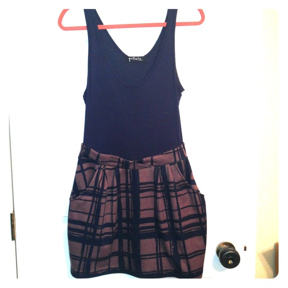 ⛔⛔SOLD in bundle⛔⛔Navy & Brown Dress