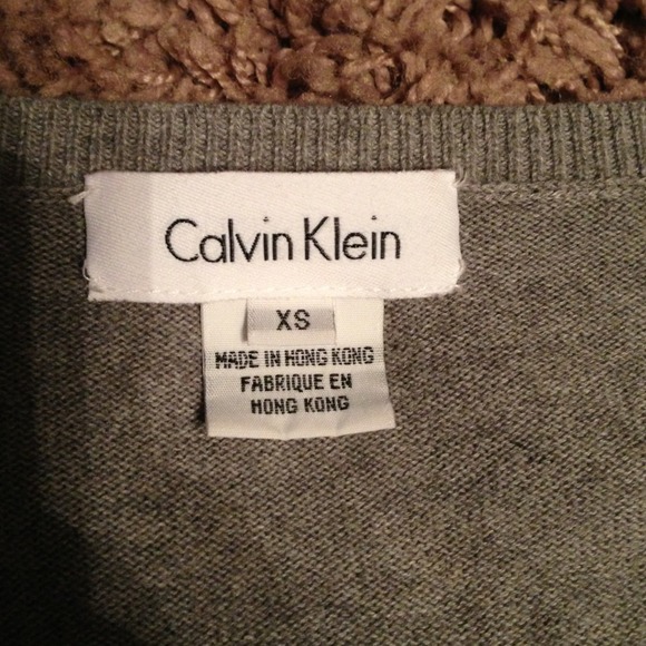 🚫🚫SOLD🚫🚫Calvin Klein gray top - Picture 2 of 2