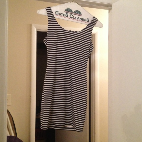 Gianni Bini striped dress