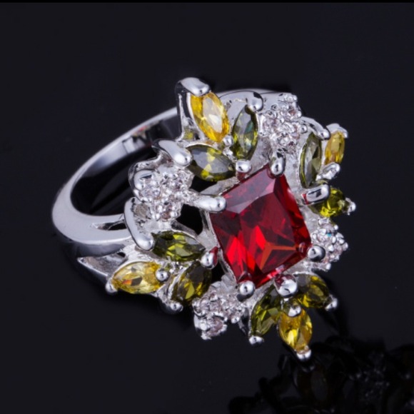 Ring - Picture 2 of 3