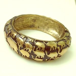 Gold & Black Elephant Bracelet