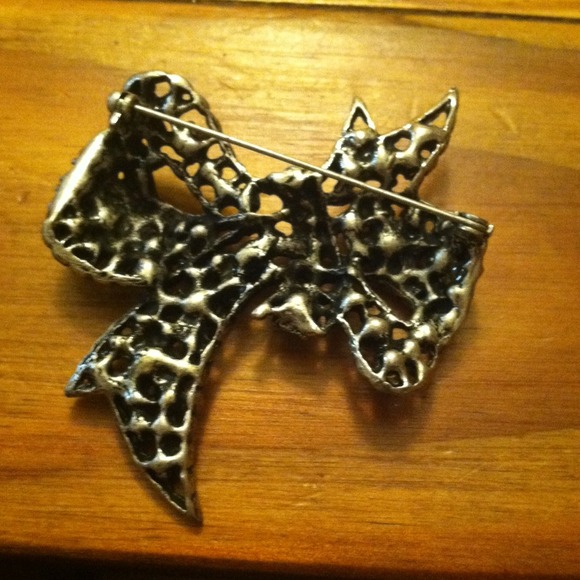Bow brooch - Picture 2 of 2